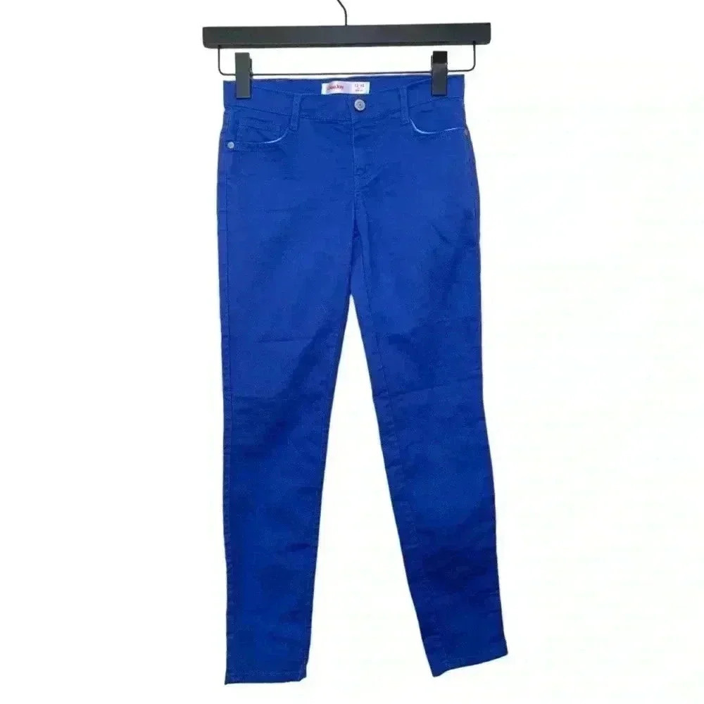 Five for  25 GeeJay jeans, 97% cotton/3% spandex, low rise, skinny